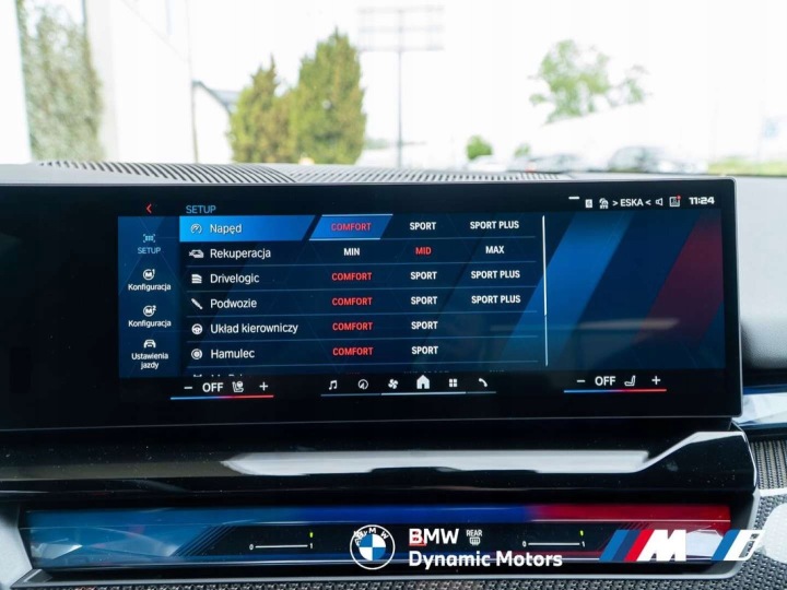 BMW M5 M5 BERLINE 727 KM PHEV DEMO 2026 CAMÉRA 360 4.4 HYBRIDE PLUG-IN