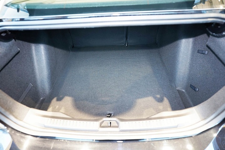 TAPIS POUR DE COFFRE NEWSTYLING POLIPROPYLEN 194052G photo 5 - milautoparts-fr.ukrlive.com