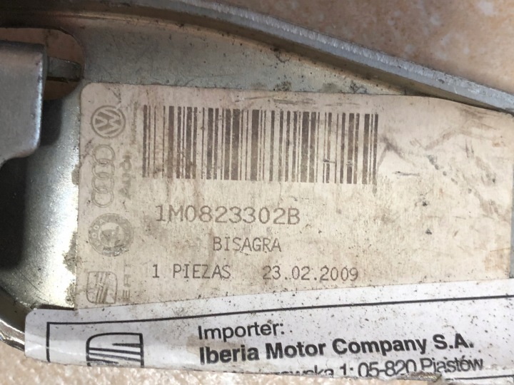 SEAT OE 1M0823301B, 1M0823302B CHARNIÈRES CAPOTS