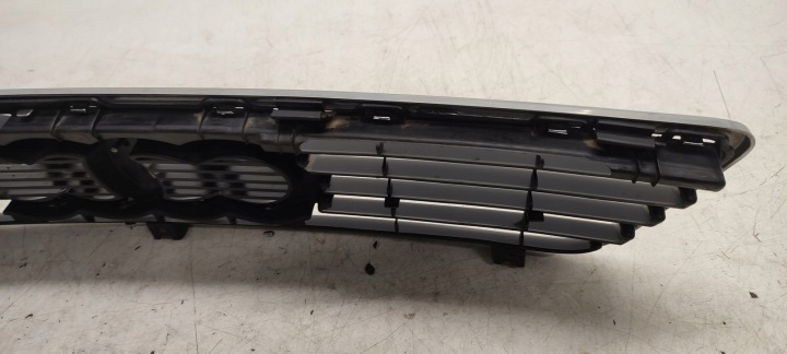 CALANDRE RADIATEUR GRILLE AUDI A6 C4