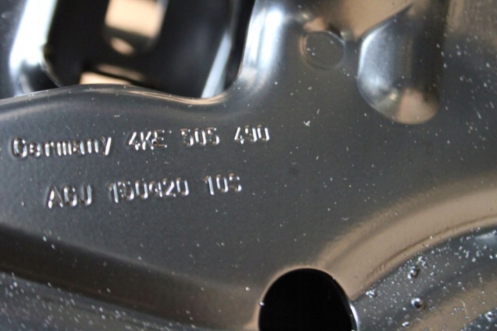 CHÂSSIS CHÂSSIS ARRIÈRE AUDI E TRON 4KE505235T