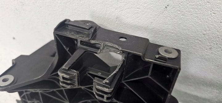 GRILLE D'AÉRATION AIR AUDI E-TRON 4KE 19-