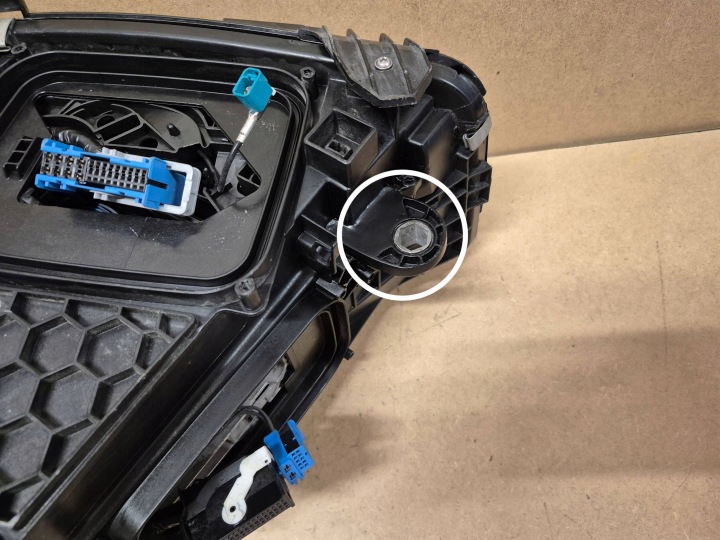 MERCEDES C-KLASA W206 COMPLET LED PHARE AVANT JEU
