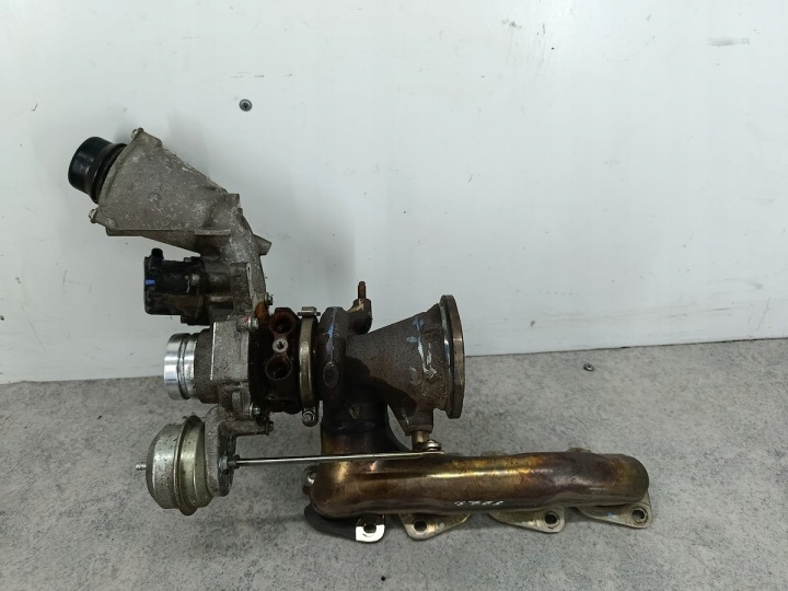 TURBINE AVEC COLLECTEUR MERCEDES-BENZ CLASSE C W204 A2740902180 1.6 16V C180