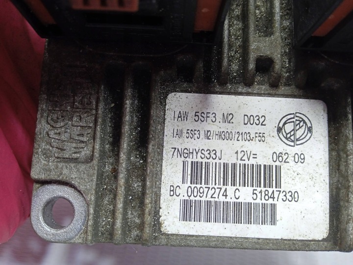 CONTRÔLEUR MOTEUR IAW 5SF3. M2 D032 FIAT GRANDE PUNTO 1.4