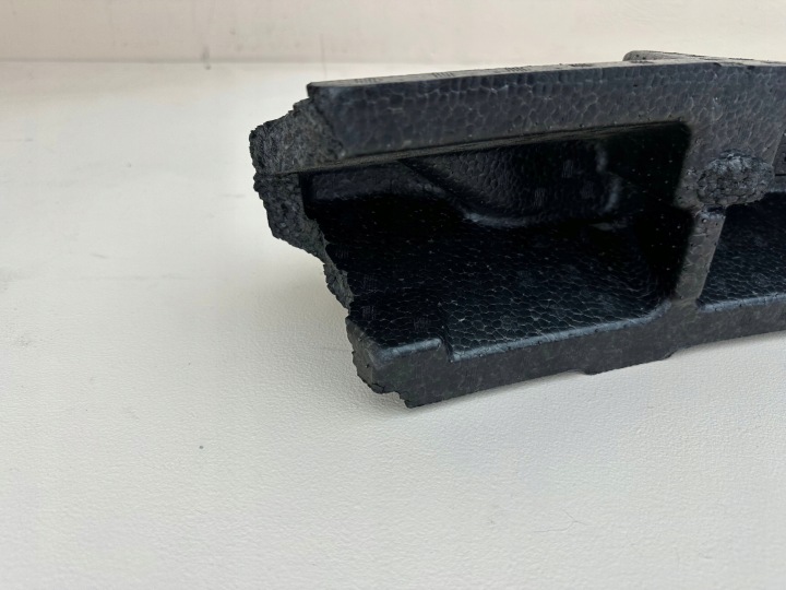 SUBARU OUTBACK VI 6 20R- MOUSSE AMORTISSEUR PARE-CHOCS AVANT 57705AN040