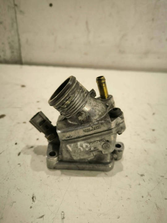 2005 VOLVO V50 THERMOSTAT 30650469