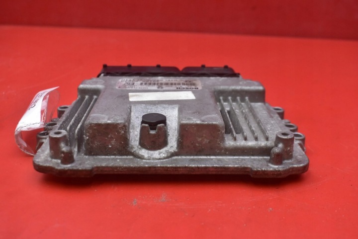 CONTRÔLEUR ORDINATEUR MOTEUR 39120-2A000 0281017696 HYUNDAI IX35 1.7 CRDI