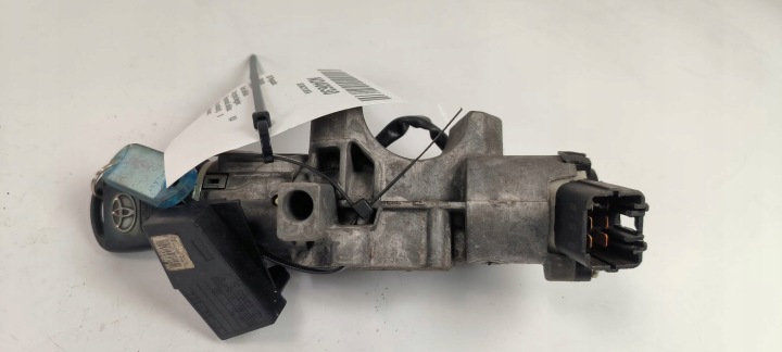 CONTACTEUR D'ALLUMAGE 736-661-A TOYOTA AVENSIS T25