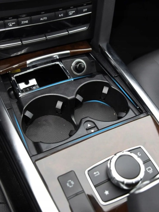 POIGNÉE SUR NAPOJ SUR GODET MERCEDES W212 CUP HOLDER A2126800110 2126800110