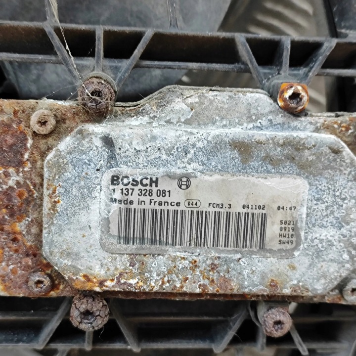 PANNEAU AVANT VOLVO S40 II (MS) 0130303929 29828757 2.5L 162KW 2005