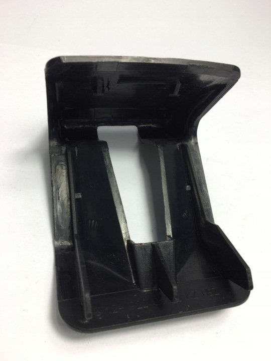 CALANDRE PROTECTION CHARNIÈRES ARRIÈRE BANQUETTES ARRIÈRE MERCEDES W124 UNIVERSEL S124 1249220130