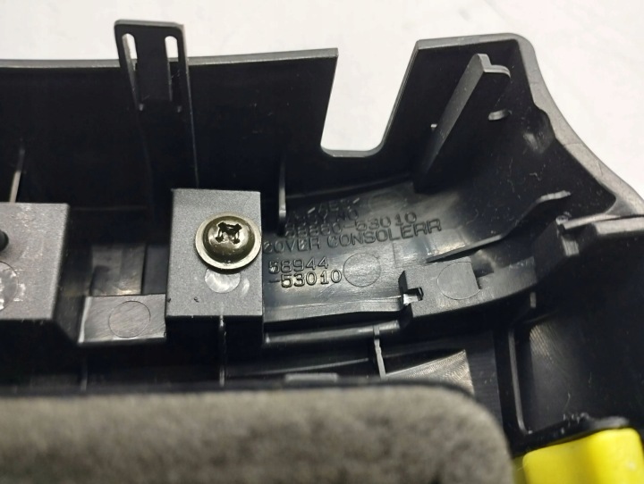ARRIÈRE GRILLE VENTILATION LEXUS IS C (GSE2_) 5894453010 2.2L GASOLINE 234KW