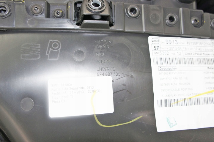 RF293 SEAT LEON III FR COLLECTEUR PORTES GAUCHE ARRIÈRE 5F4867133 BERLINE COMPACTE