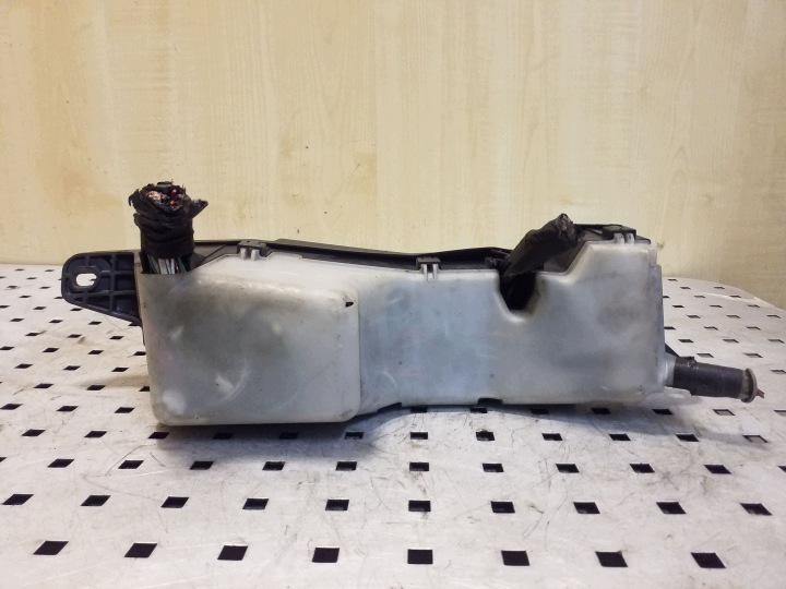 TOYOTA COROLLA VERSO E121 BOÎTE FUSIBLES