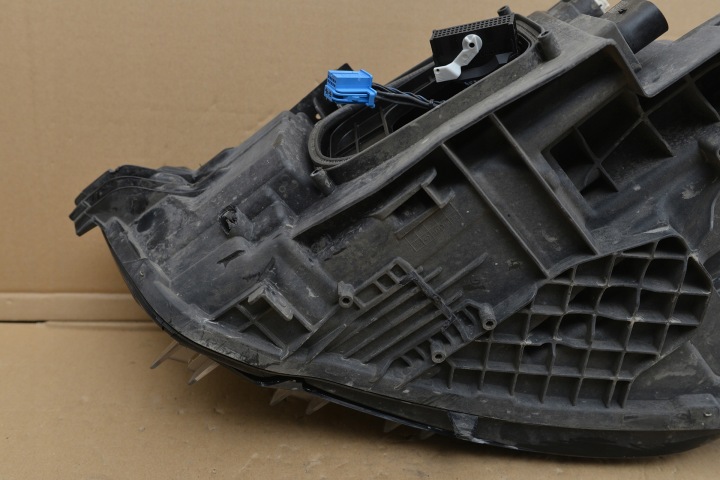 MERCEDES CLA W118 DROITE PHARE LED MULTIBEAM A1189069000