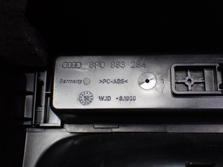 TUNNEL EUROPE ORIGINAL 8P0863284 AUDI A3 8P 08R