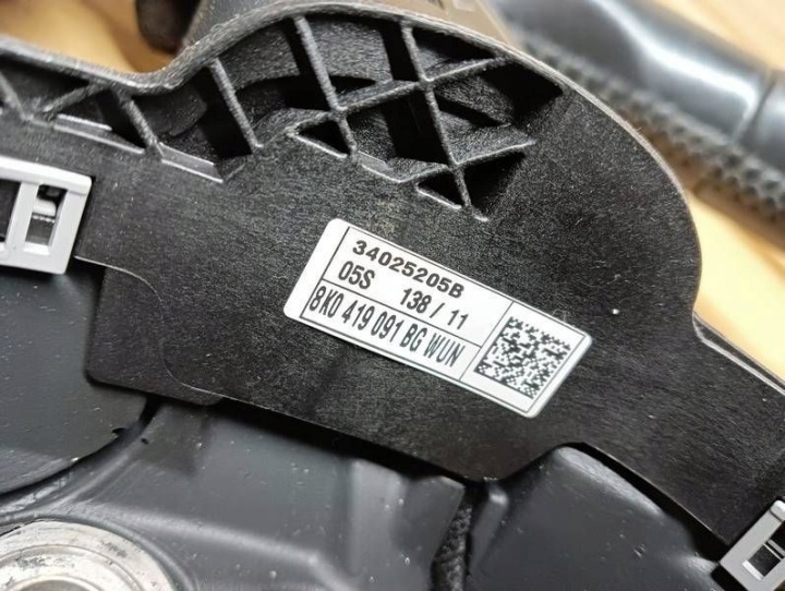 AUDI A4 B8 VOLANT CUIR MULTIFONCTION 8K0419091BG