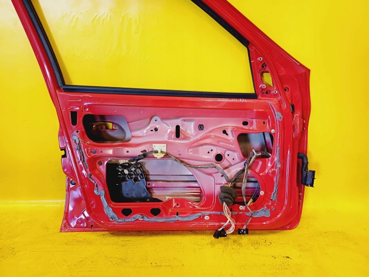 PORTES GAUCHE AVANT GAUCHE AVANT RENAULT CLIO II 5 PORTES HAYON LAK. NV731 NR65