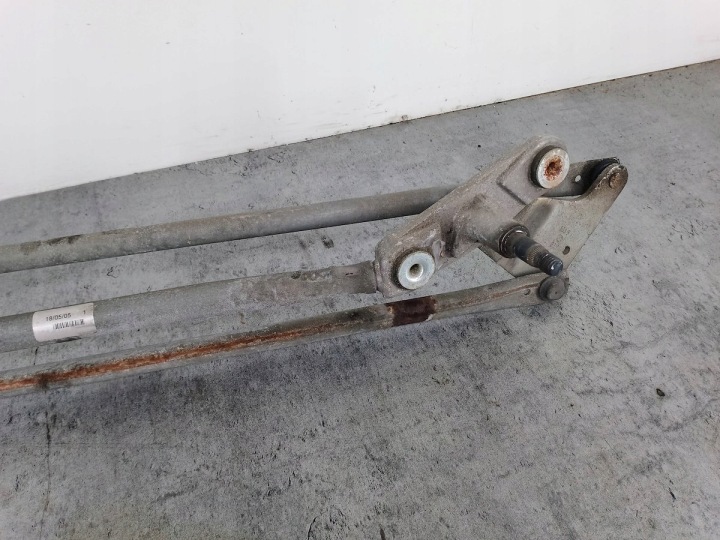 MÉCANISME ESSUIE-GLACES RENAULT MODUS 8200141270 3397020635 0390241777 BOSCH