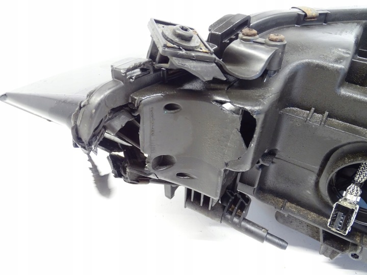 PHARE DROITE DROIT AVANT BI XÉNON AUDI A5 8T LIFT 8T0941006D