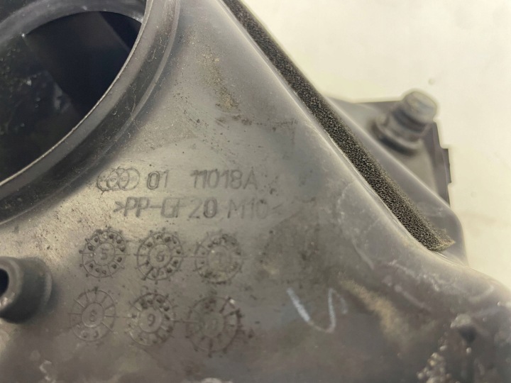 CHÂSSIS FILTRE AIR DÉBITMÈTRE LANCIA THEMA II 11- 3.0 CRD