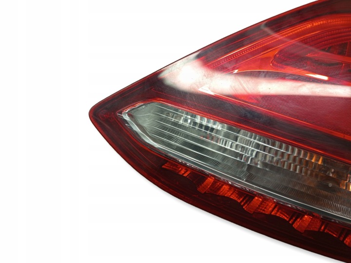 MERCEDES-BENZ C W205 A2059061902 DROITE CÔTÉ PHARE ARRIÈRE