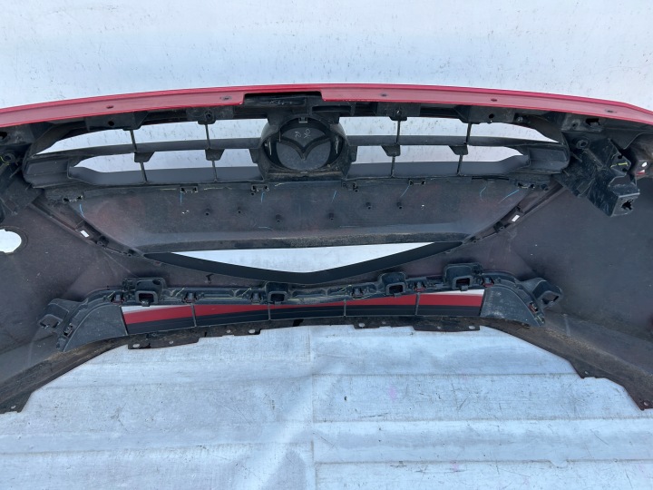 MAZDA 2 DJ 14-19 PARE-CHOCS AVANT ORIGINAL DB5J-50031 GRILLE