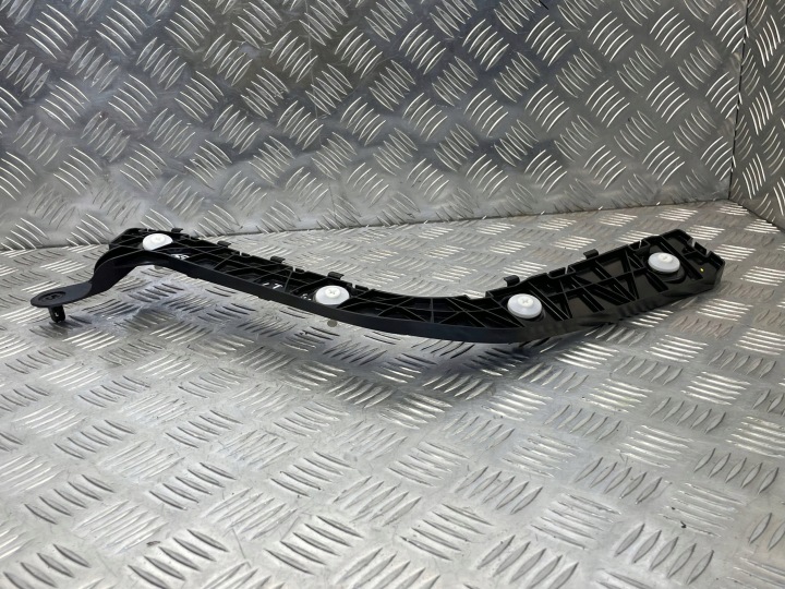 TESLA OE 1494036-00-A MODÈLE Y GLISSIÈRE FIXATION PARE-CHOCS GAUCHE ARRIÈRE