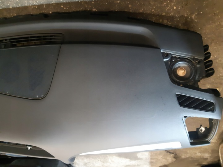 AUDI Q5 8R TABLEAU DE BORD CONSOLE COCKPIT CUIR 8R1857041G