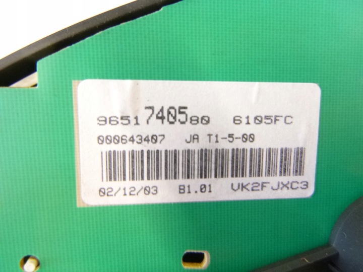 COMPTEUR MONITEUR PEUGEOT 206 SW 1.4 2004R. 9651740580