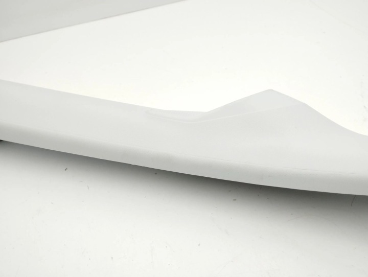 PEUGEOT 208 2023 GAUCHE CÔTÉ PROTECTION MONTANTS VITRES AVANT A