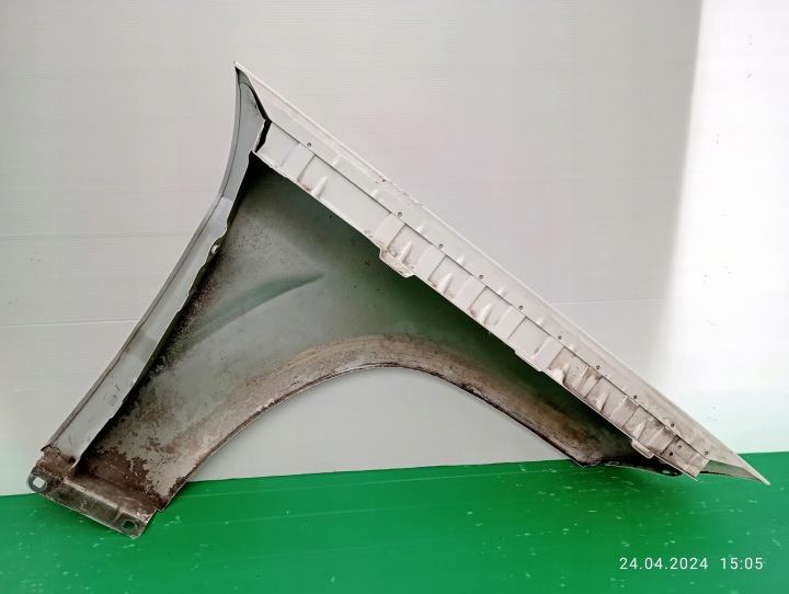 AILE GAUCHE AVANT MERCEDES GLK W204 X204 A2048810701