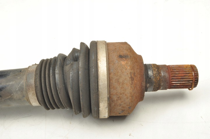 VOLVO XC70 II DEMI-ARBRE GAUCHE COURTE 31325575