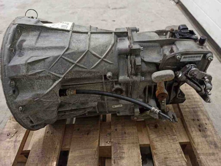 BOÎTE DE VITESSES MERCEDES-BENZ SPRINTER 3,5-T FURGON (906) 7116800 2.2L