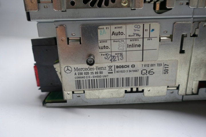MERCEDES R230 SL COMAND RADIO NAVIGATION 2308202589