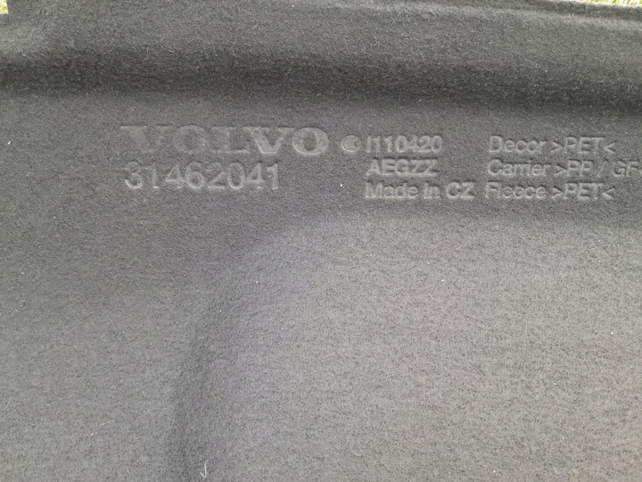 BANDEJA DE MALETERO VOLVO XC40 2017-24 31462041 ORIGINAL CIEMNO COLOR GRIS 