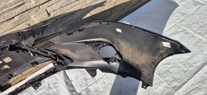 LEXUS CT 200H LIFT 14-18 PARE-CHOCS AVANT SANS DZIUR ORIGINE