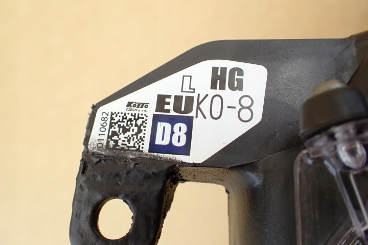 TOYOTA YARIS 4 IV 2020- PHARE COMPLET LED GAUCHE AVANT OE EUROPE KOITO HG EUK0-8 D8