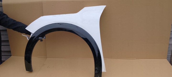 AILE AVANT AVANT GAUCHE PEUGEOT 208 II 2 GT-LINE 19-23ROK AVEC MOULURE ORIGINAL