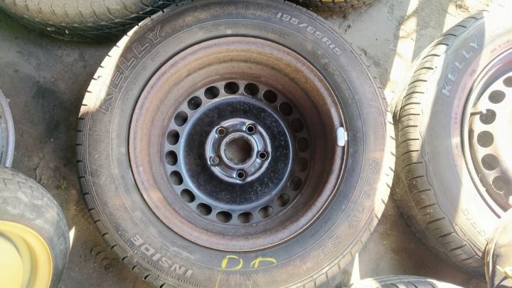 VW PASSAT B5 ROUES ACIER 15″ 4B0601027 SRD152504 195/65R15 6JX15H2 ET45