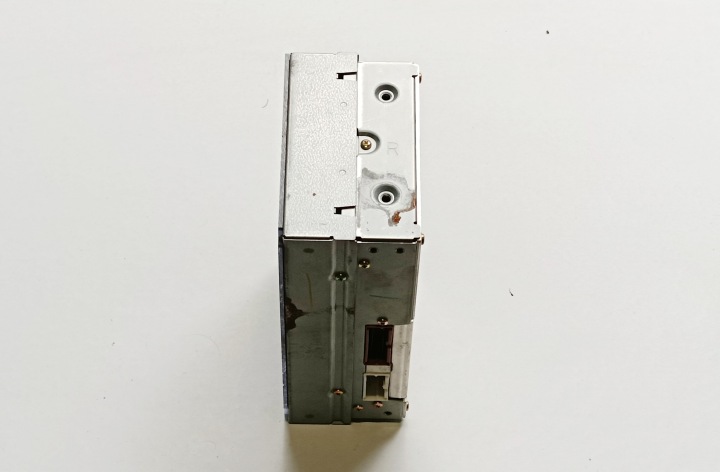 ÉCRAN MONITEUR NISSAN PRIMERA P12 28090AV612