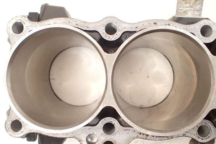KAWASAKI Z1000 10-13 PISTON PISTONS BAGUE