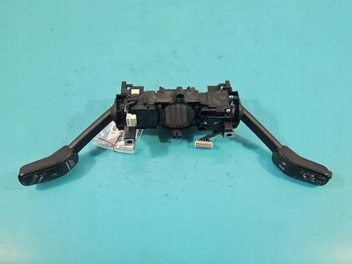 COMMUTATEUR COMPOSITE SKODA OCTAVIA III 5Q0953521T 5Q0953502P