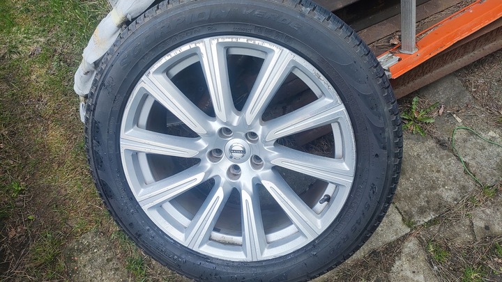 VOLVO S90 V90 S60 V60 XC40 XC60 XC90 RUEDAS ALUMINIO LLANTAS + NEUMÁTICOS 20 INTEGROS PIRELLI 