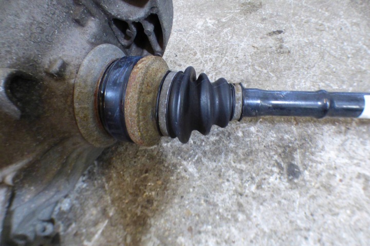 BMW 5 F10 PONT DIFFÉRENTIEL 3.08 DEMI-ARBRE 7584448 7614290 7614289 ST.BDB