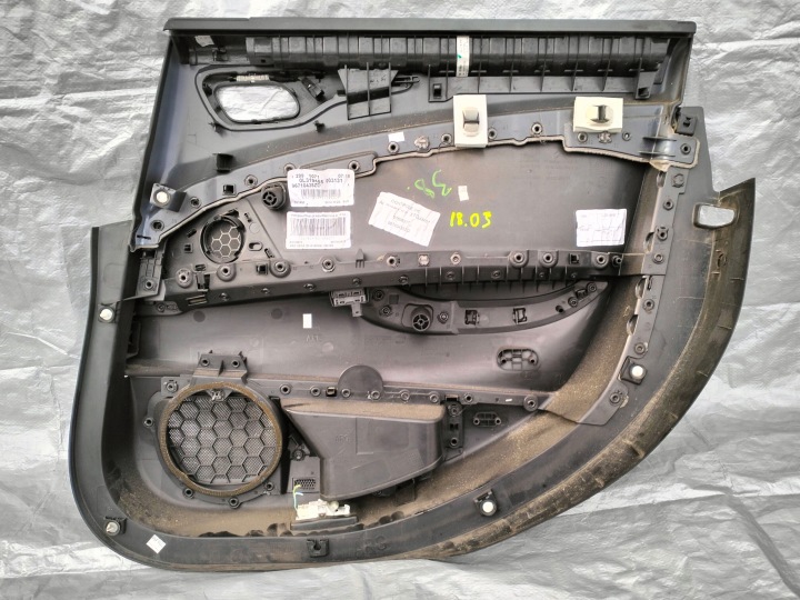 COLLECTEUR PORTES GAUCHE ARRIÈRE STORE CITROEN C5 III X7 UNIVERSEL 96710435ZD HIFI