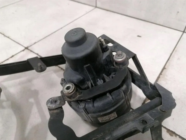 MERCEDES W221 SUPPORT A2215000231 SUPPORT A0001404385 POMPE AIR WTO