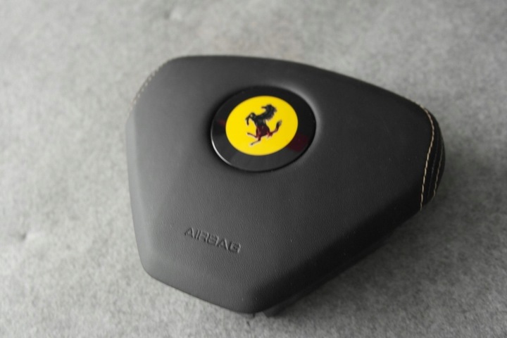 FERRARI ITALIA 458 AIRBAG PULPIT TORPEDA CONSOLA 