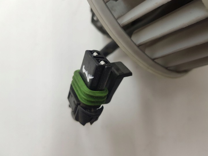 RENAULT ESPACE III 2000 VENTILATEURS